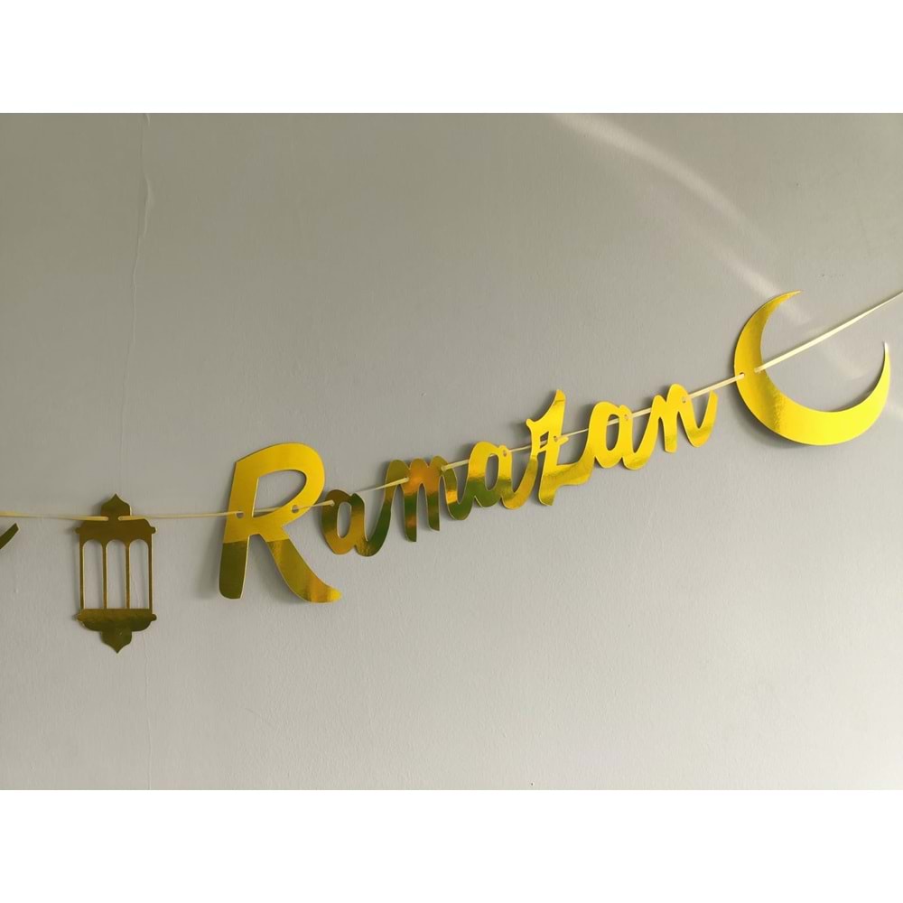 Hoşgeldin Ramazan Yazılı Metalik Gold Ramazan Bayramı Altın Renginde Ipli Süs Yazı Banner