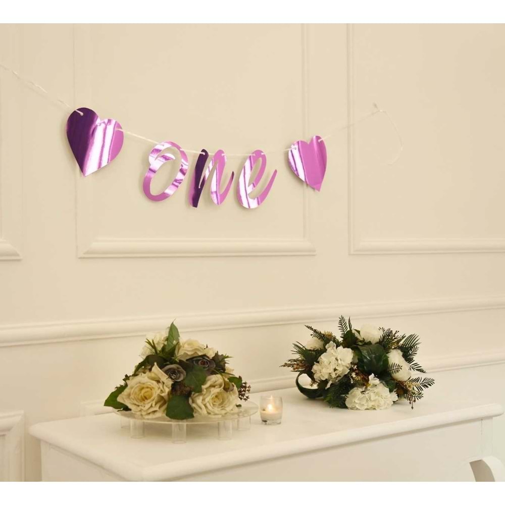 ONE Yazılı Metalize Pembe Renk Banner İpli Duvar Süsü 1 Yaş Parti Süsü