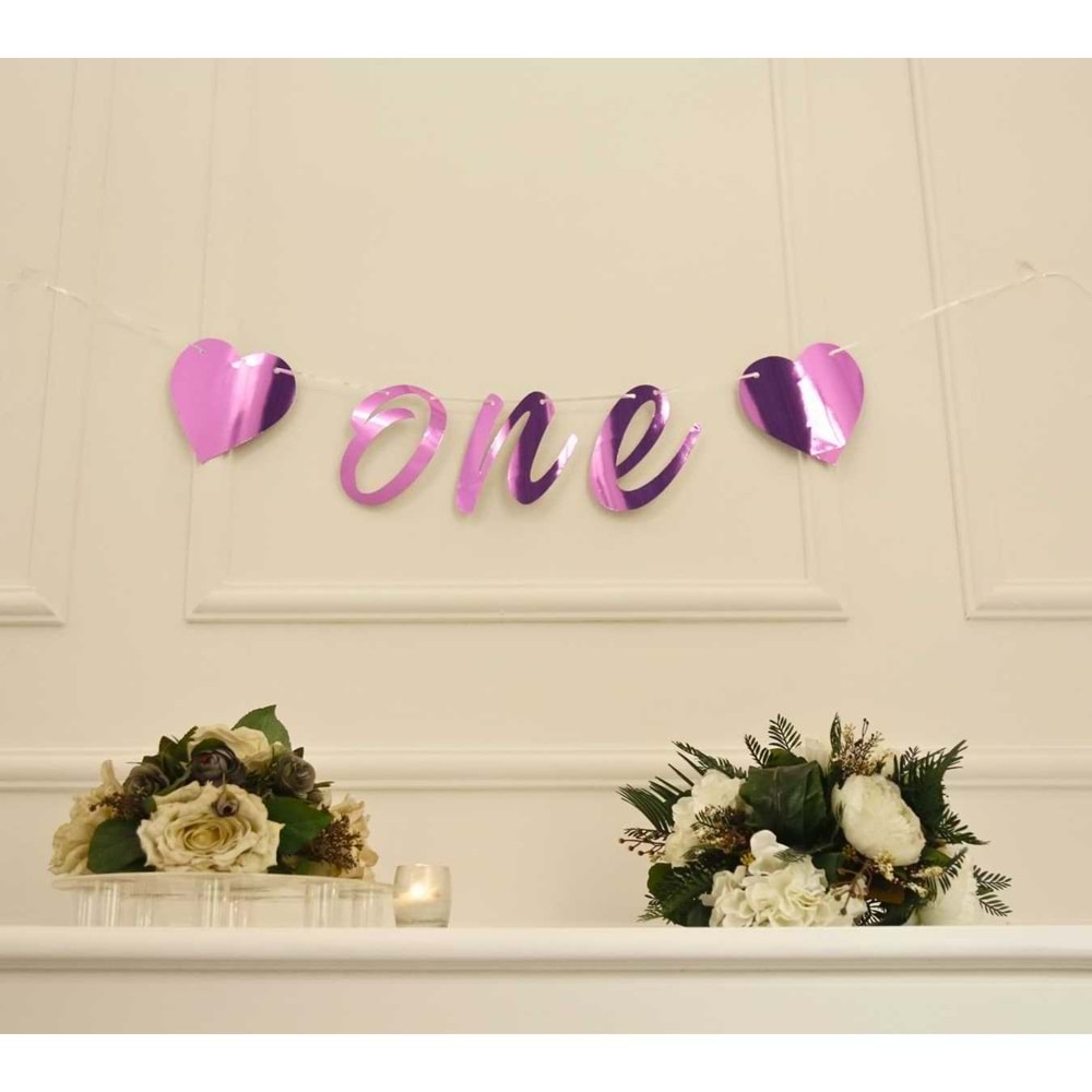 ONE Yazılı Metalize Pembe Renk Banner İpli Duvar Süsü 1 Yaş Parti Süsü
