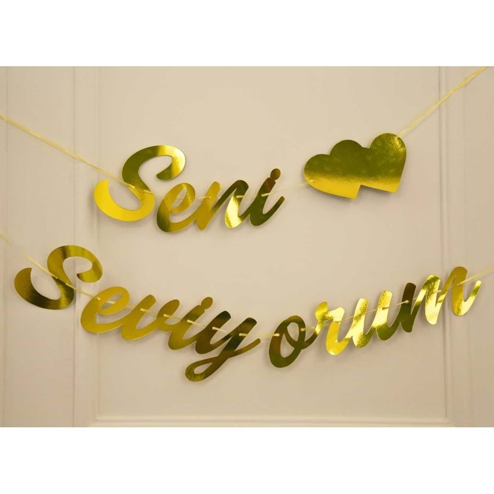 Gold Renkli Seni Seviyorum El Yazısı Banner Duvar Süsü