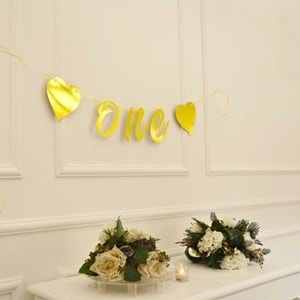 ONE Yazılı Metalize Gold Renk Banner İpli Duvar Süsü 1 Yaş Parti Süsü