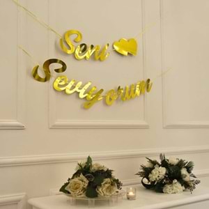 Gold Renkli Seni Seviyorum El Yazısı Banner Duvar Süsü