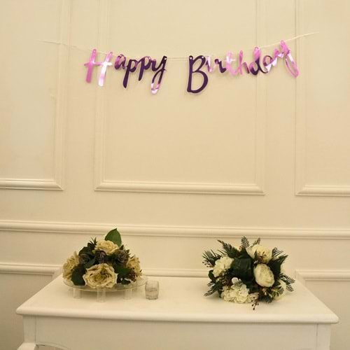 Pembe Renkli Happy Birthday El Yazısı Banner