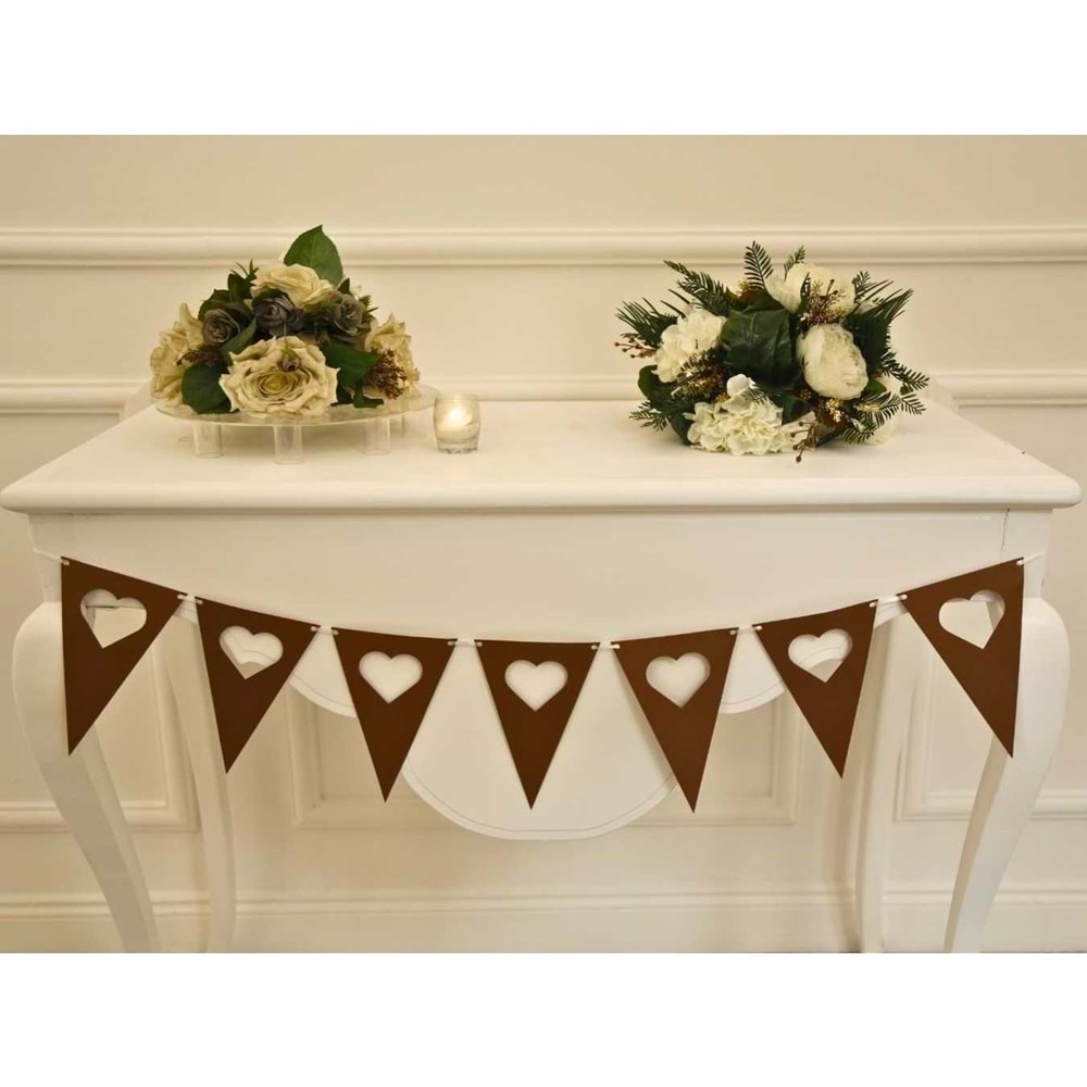 ONE Yazılı Craft Renk Banner İpli Duvar Süsü 1 Yaş Parti Süsü Ve Kalpli Üçgen Flama İkili Set
